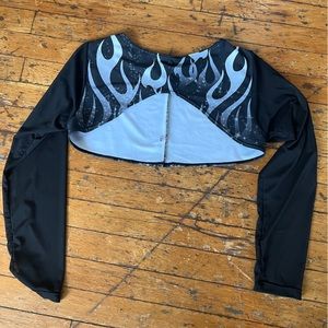 Cropped mesh sleeve top